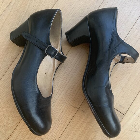 MENKES Black Leather Flamenco Shoes- Great Condition!! - Picture 4 of 6